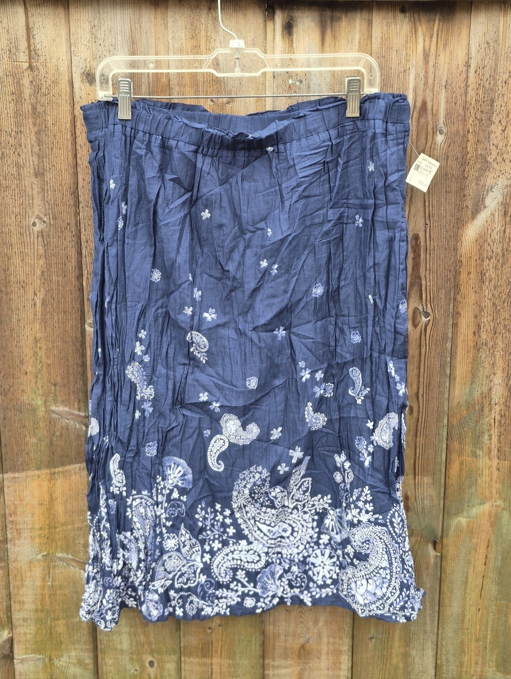 Eddie Bauer Size Larde Navy Blue Paisley Midi Skirt - Picture 13 of 17